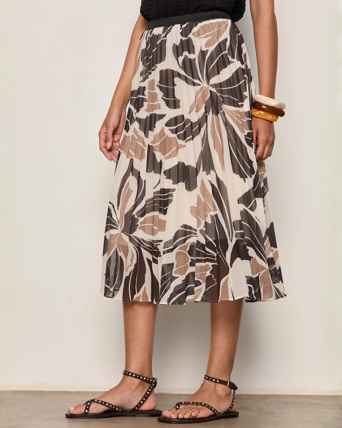 Pleated Midi Skirt in Lotus Print | Sanctuary