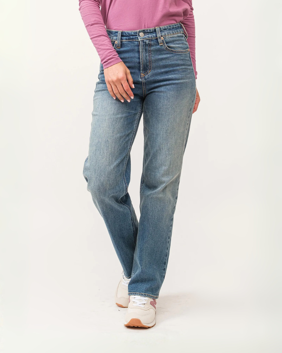 Holly Super High Straight in Falcon | Dear John