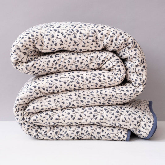 Floret Navy Quilt
