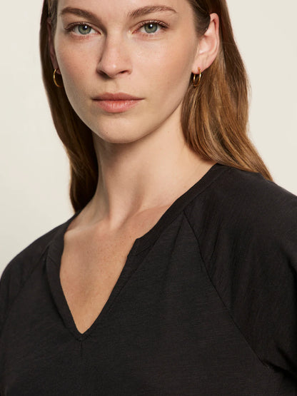 Notch Neck Tee in Black | Sanctuary