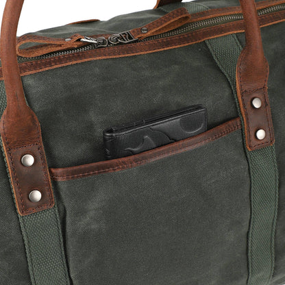 Hillside Duffel in Olive