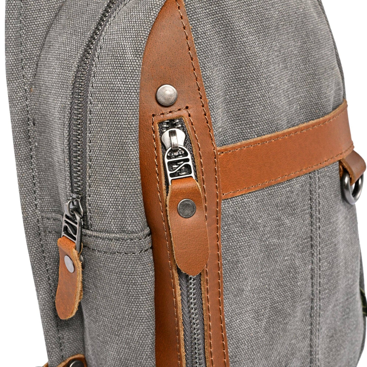 Agave Sling Bag in Grey