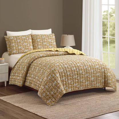 Block Print Sketched Floral 3-Piece Quilt Set