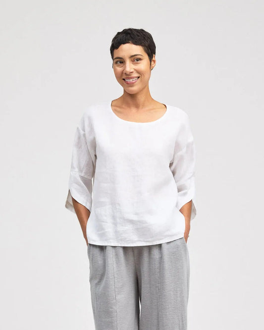 Linen Tulip Sleeve Top in White | Cut•Loose
