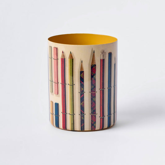 Enamel Everything Pot: Vintage Pencils & Chalks