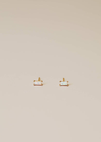 White Opal Baguette Posts