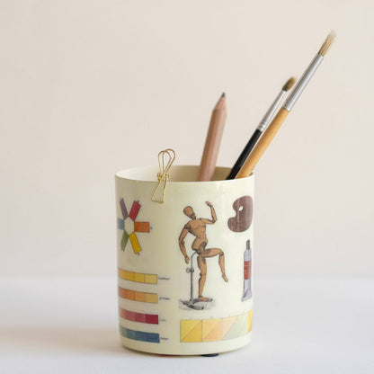 Enamel Everything Pot: Art of Coloring
