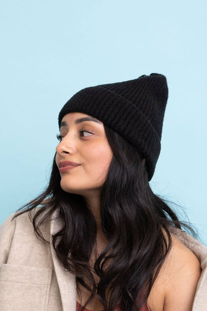Cuffed Rib Knit Beanie in Black