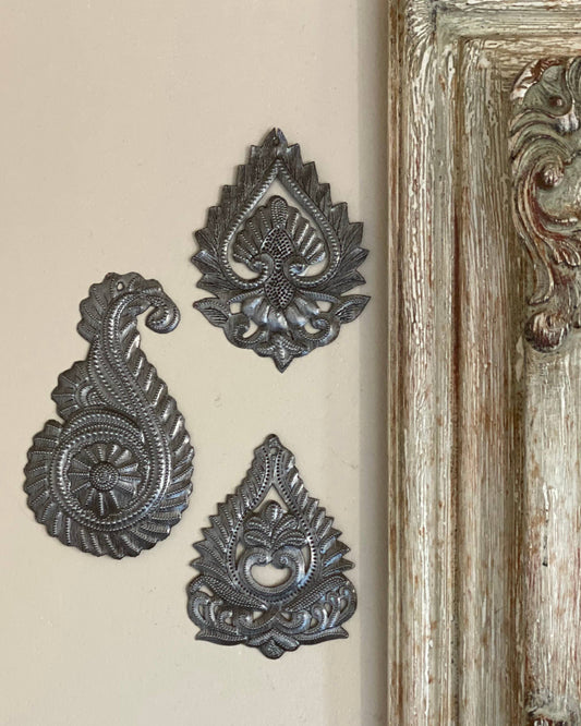 Paisley Metal Wall Decor