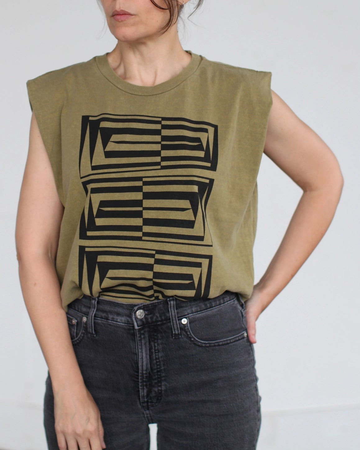 Vertigo T-Shirt in Olive Green