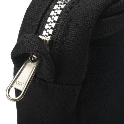 Studio Studio Pouch in Black