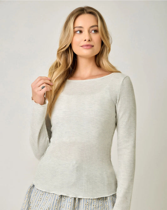 Lettuce Edge Thermal Top in Light Gray