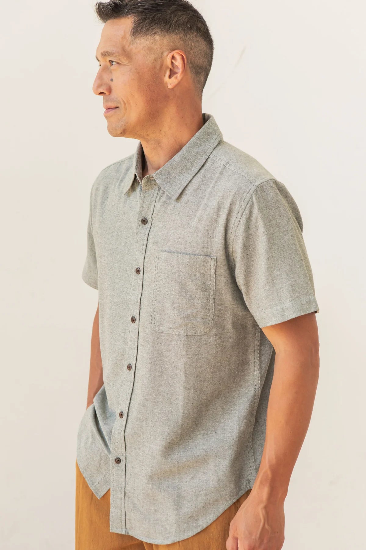 Malcom Shirt in Sage | Bridge & Burn