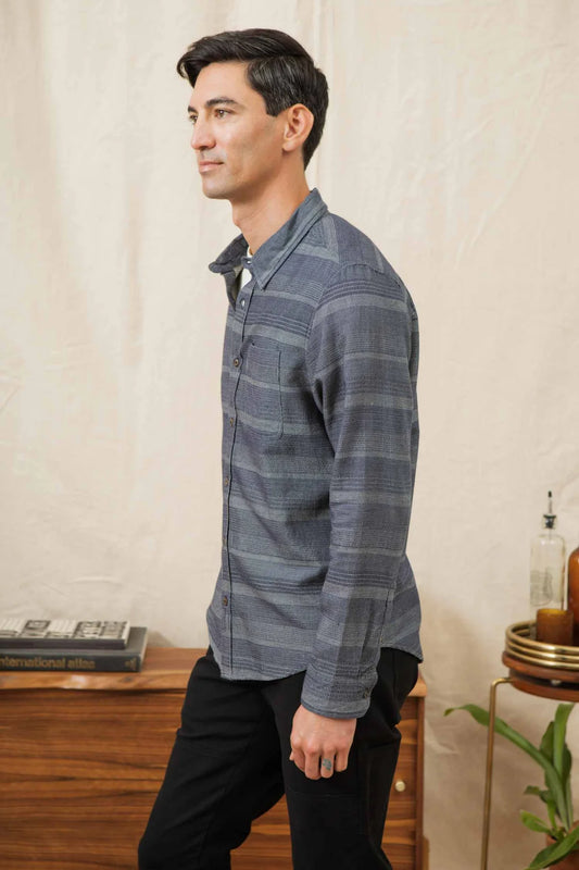 Jude Shirt in Cascade | Bridge & Burn