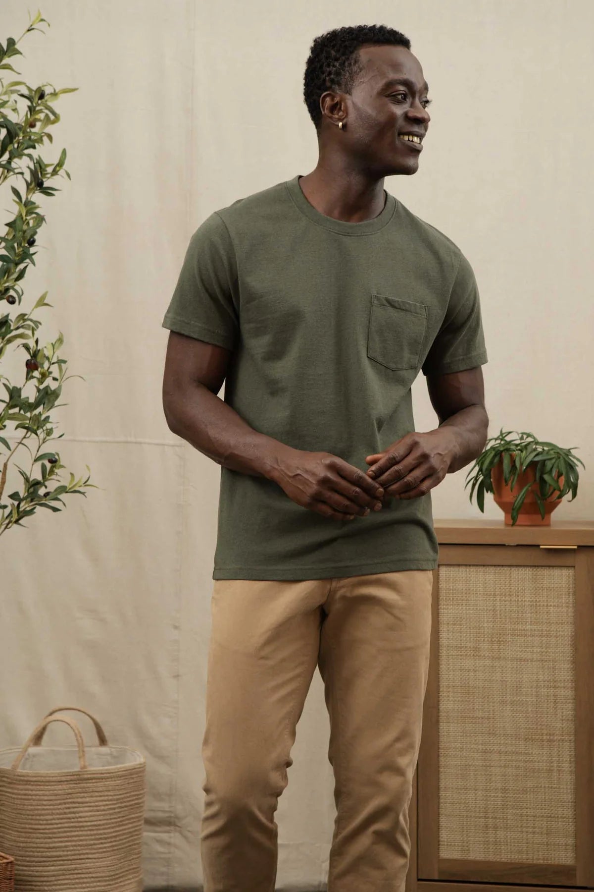 Recycled Pocket Tee in Olive | Bridge & Burn