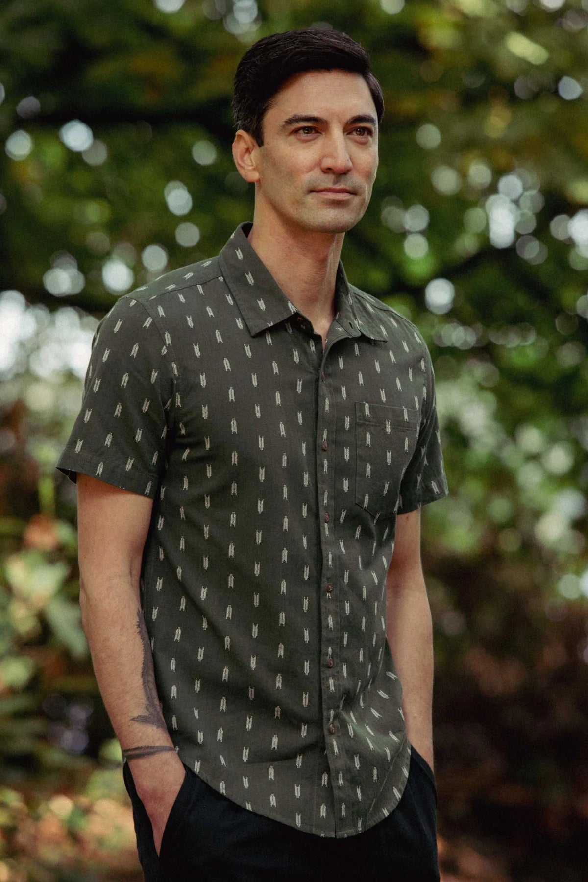Harbor Slim Shirt in Thyme Arrows | Bridge & Burn