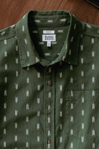 Harbor Slim Shirt in Thyme Arrows | Bridge & Burn