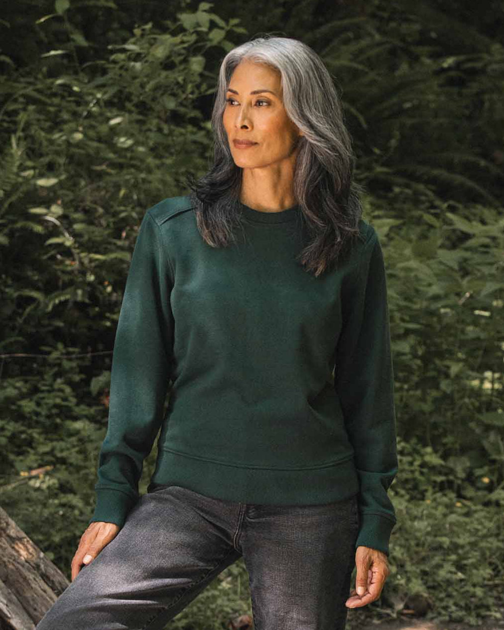 Bailey Crew Sweatshirt in Juniper | Bridge & Burn
