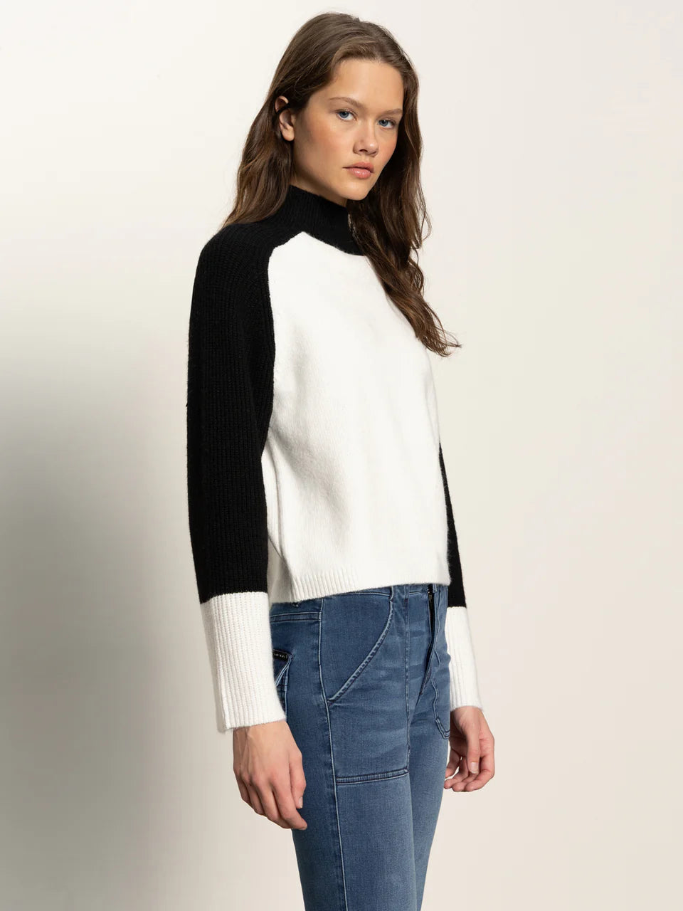 Downtown Sweater in Chalk | Sanctuary