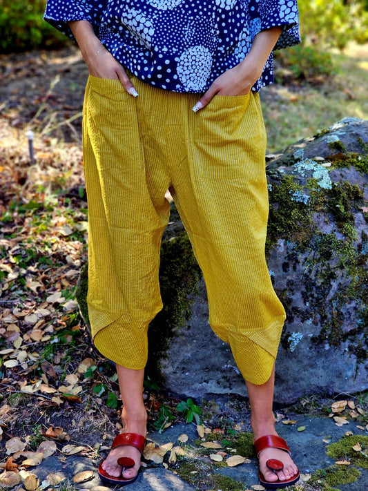 Surya Tulip Hem Pants in Mustard Print | Yaza