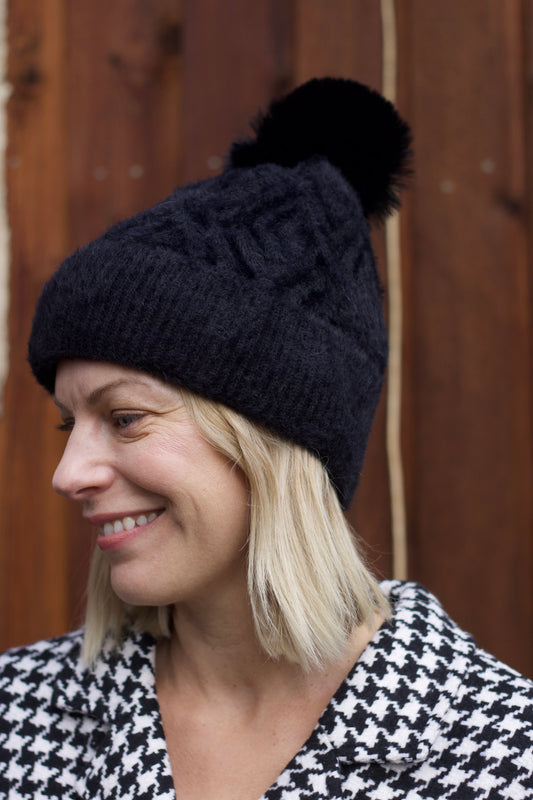 Black Diamond Rib Pom Pom Hat