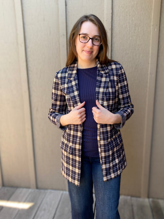 Boyfriend Blazer in Dark Navy Tartan Plaid