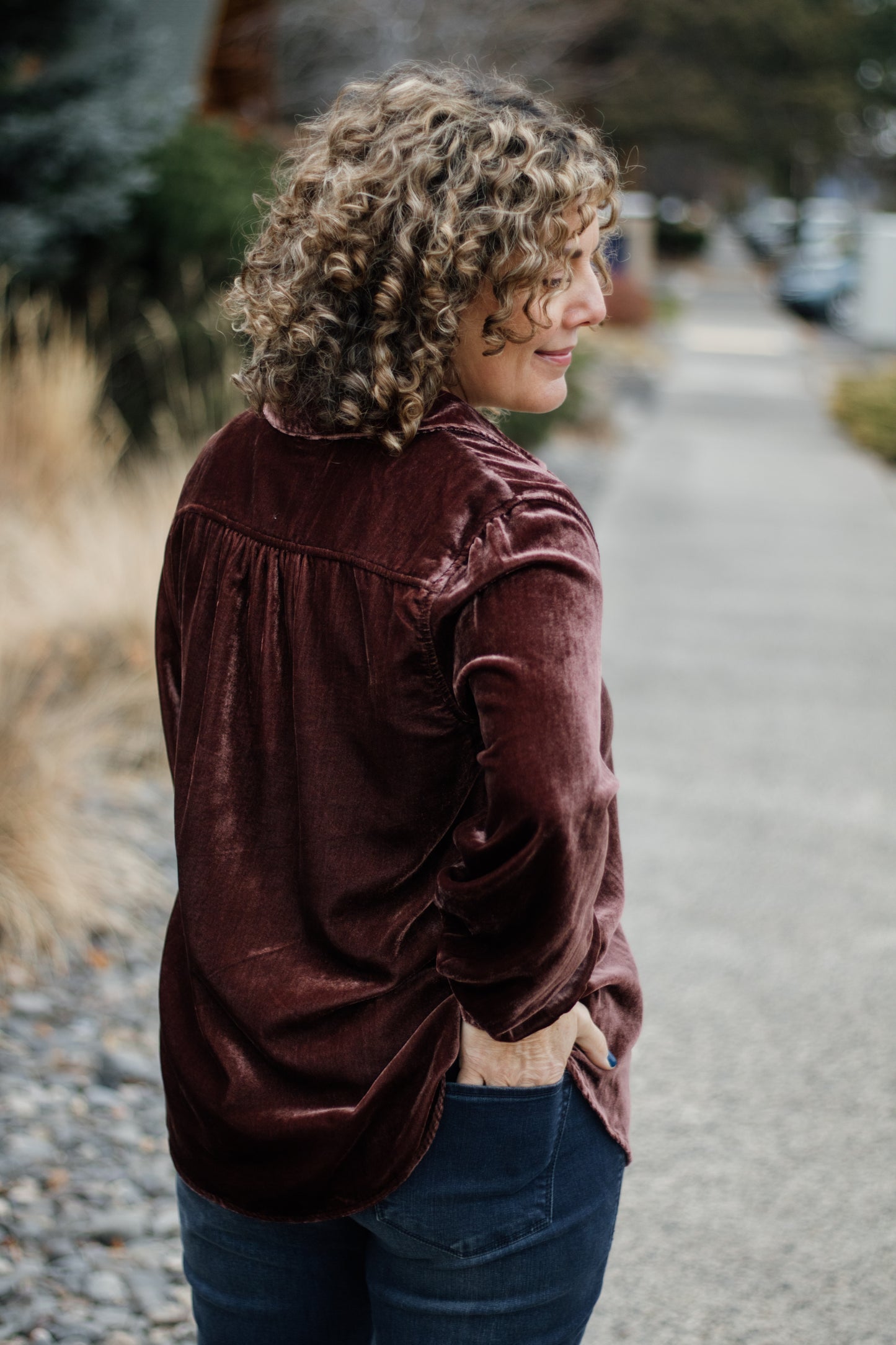 Mirabelle Velvet Blouse in Marron