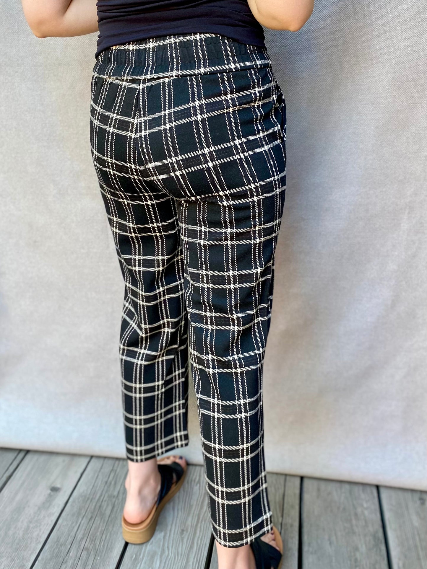 Mabel Crop Straight in Oatmeal Windowpane