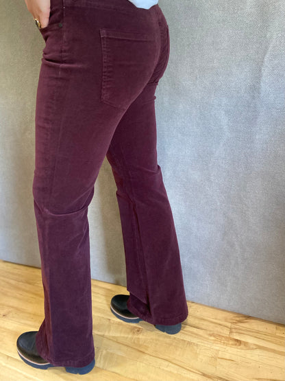 Corduroy Hannah Flare in Blackberry