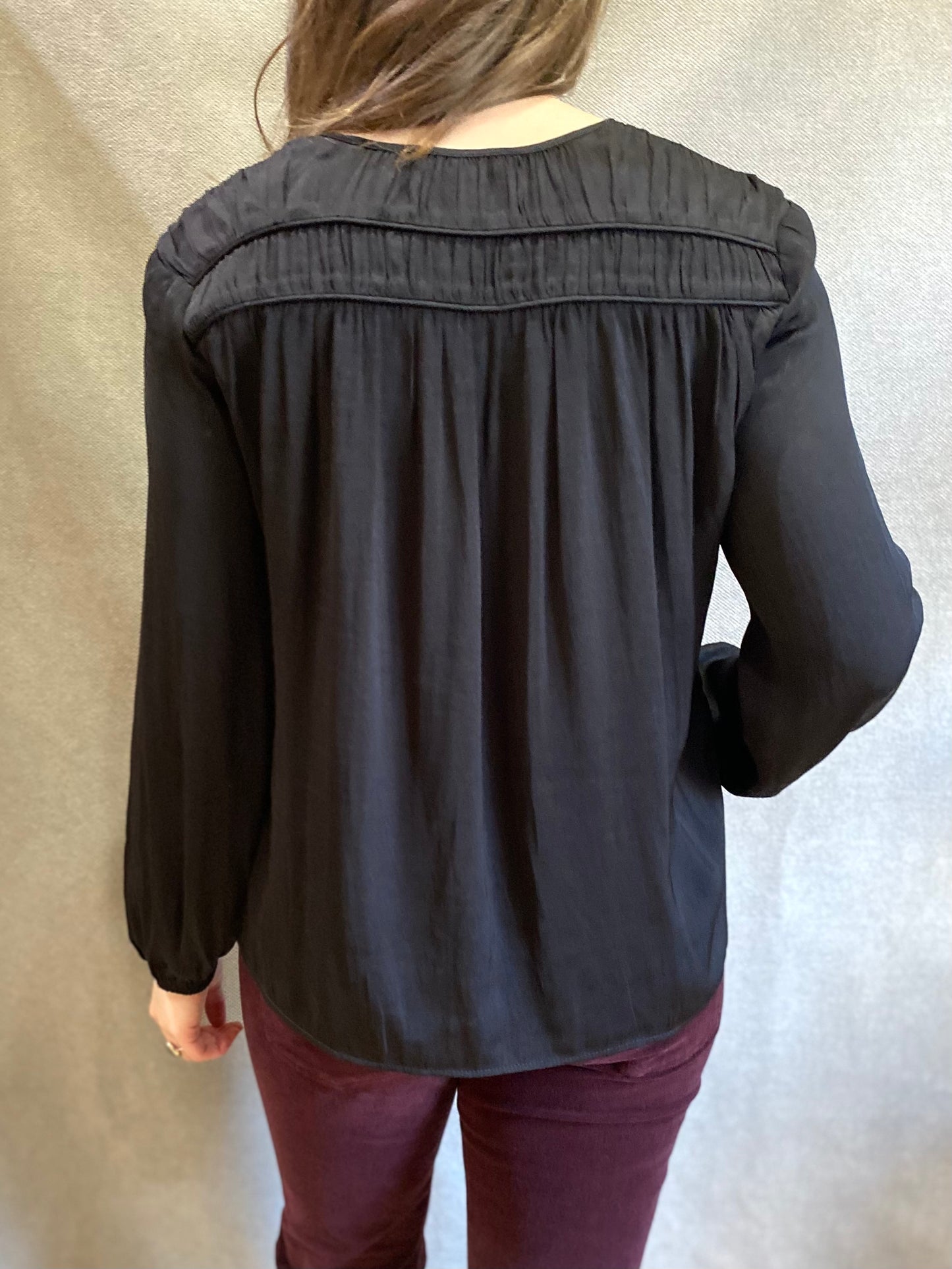 Long Sleeve Shirred Blouse in Black