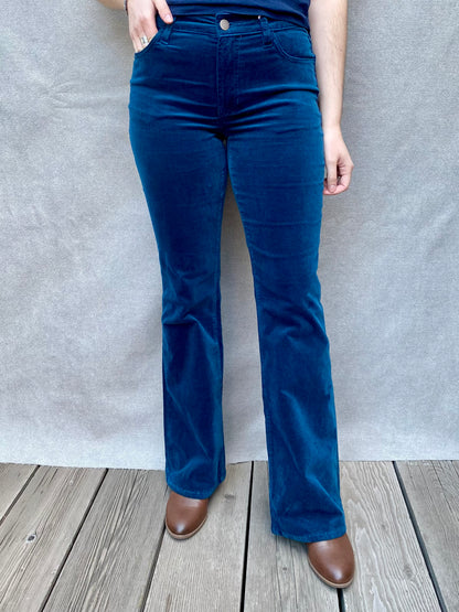 Rosa High Rise Bootcut in Velvet Teal