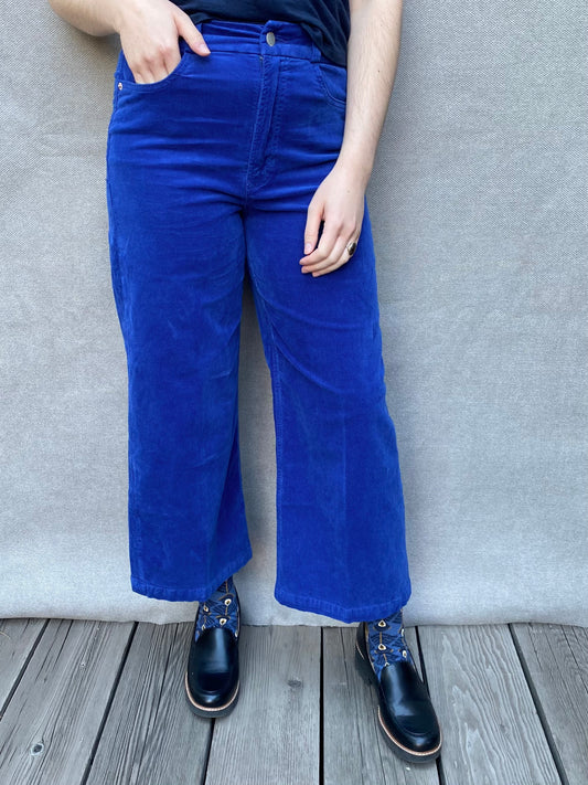 Audrey High Rise Wide Leg Crop Corduroy in Royal Blue