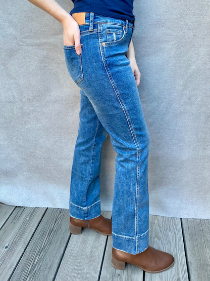 Playback Mid Rise Slim Straight Jean in Skyler