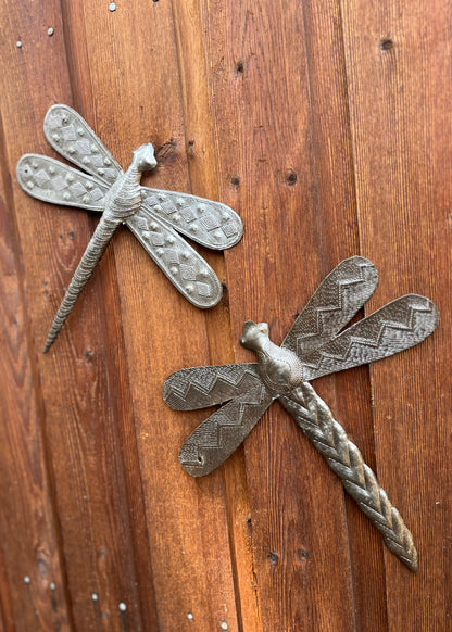 Assorted Metal Dragonfly