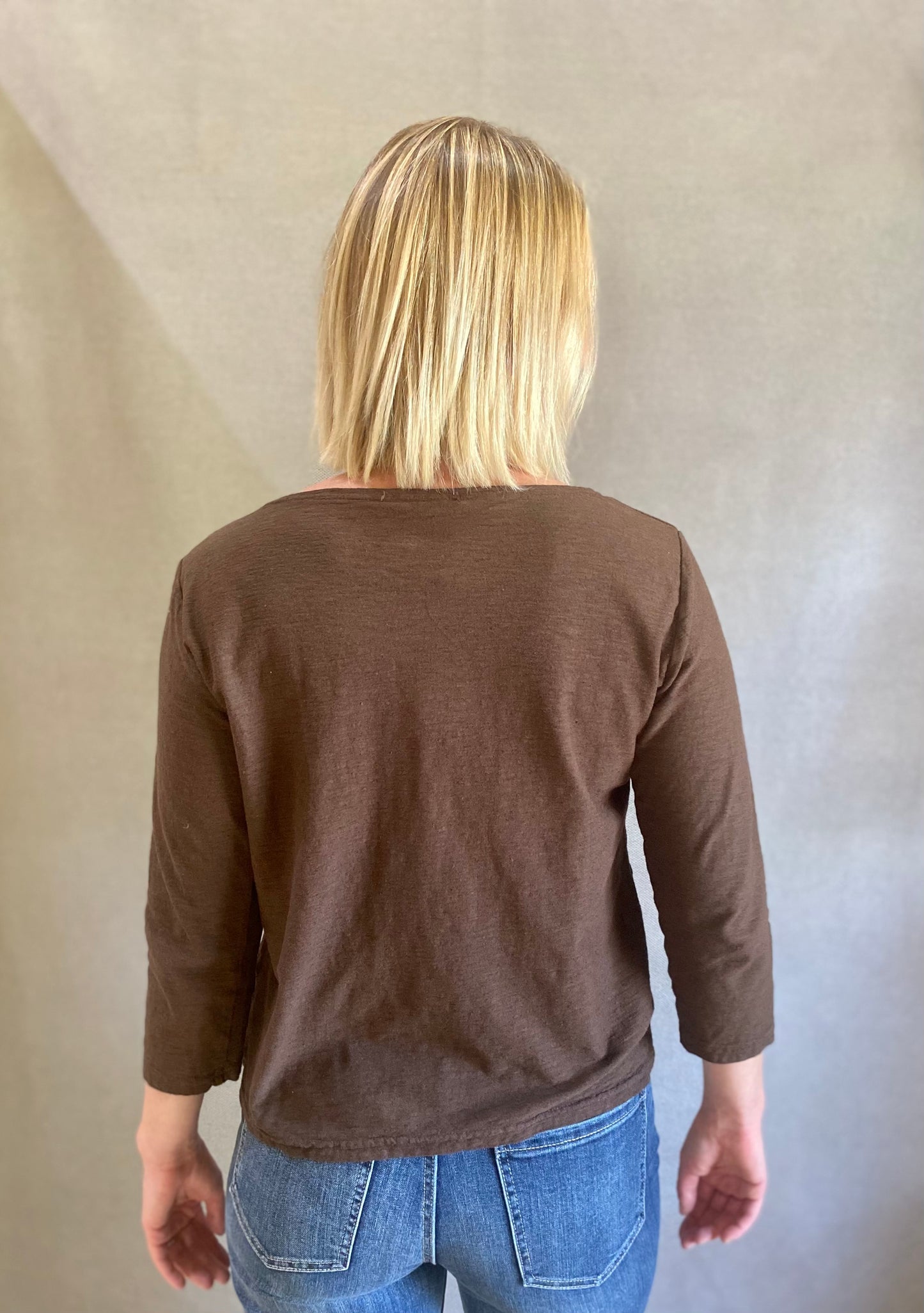 3/4 Sleeve Boatneck Tee in Mahogany