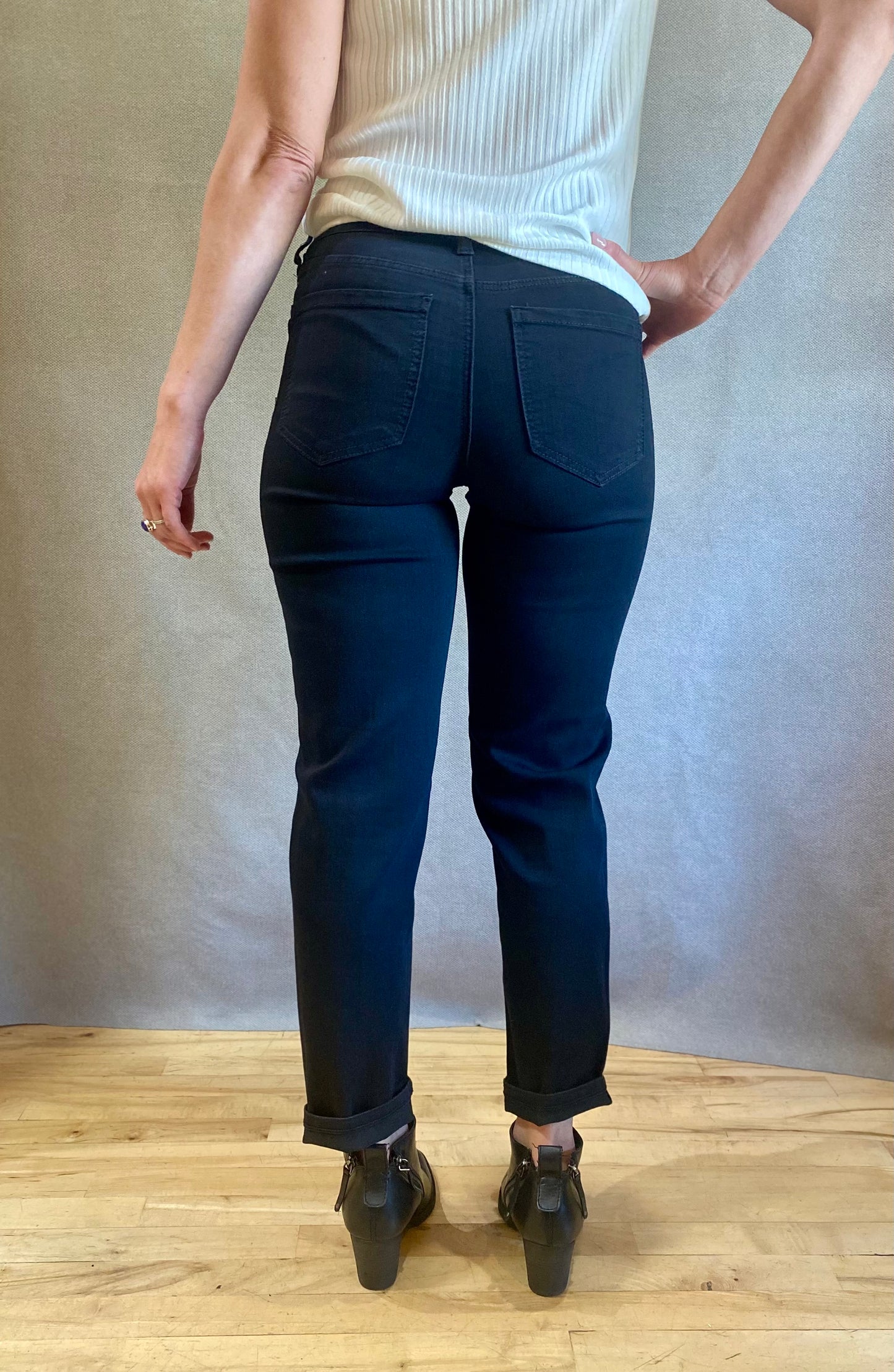 Gia Glider Slim Jean in Over Dye Black