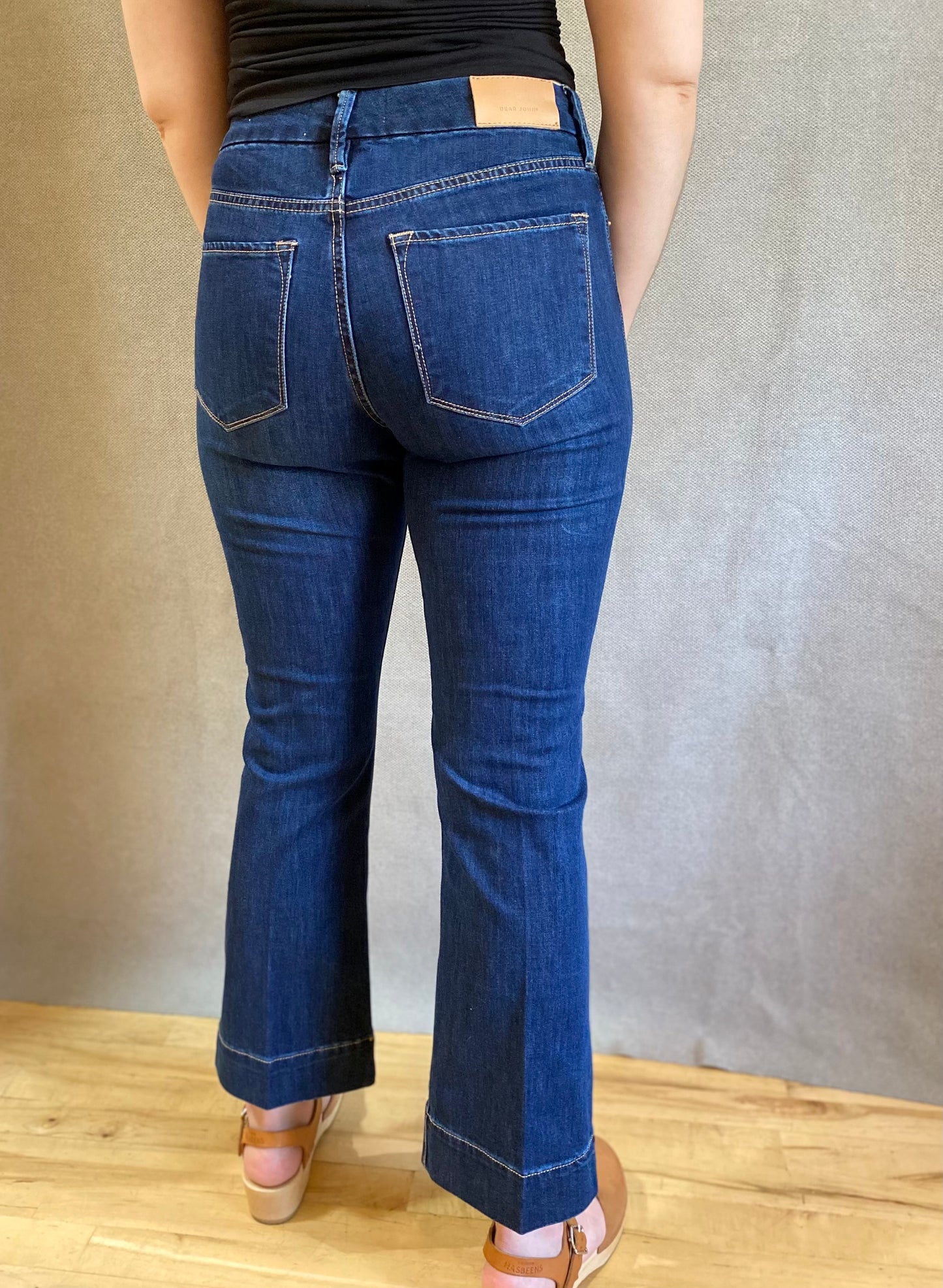 Jeanne High Rise Cropped Flare Jean in Star Demand