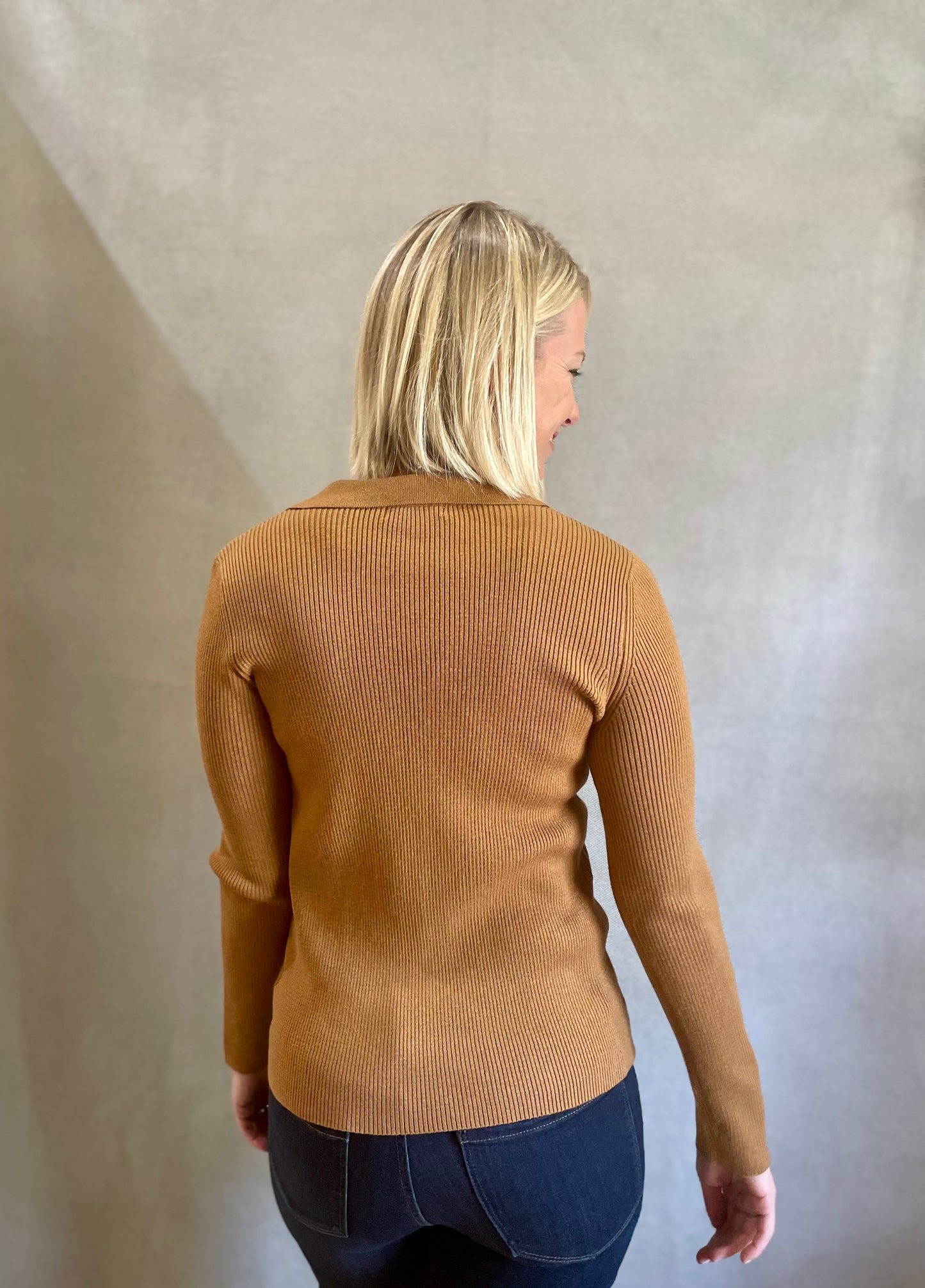 Long Sleeve Collared Sweater in Tumeric