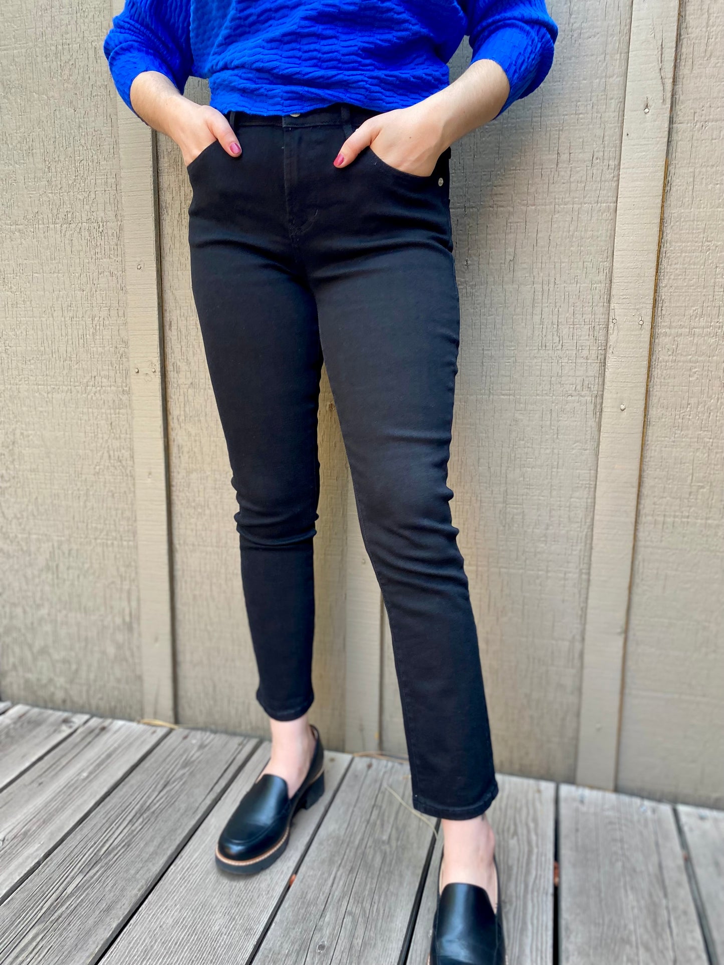 Blaire High Rise Jean in Black