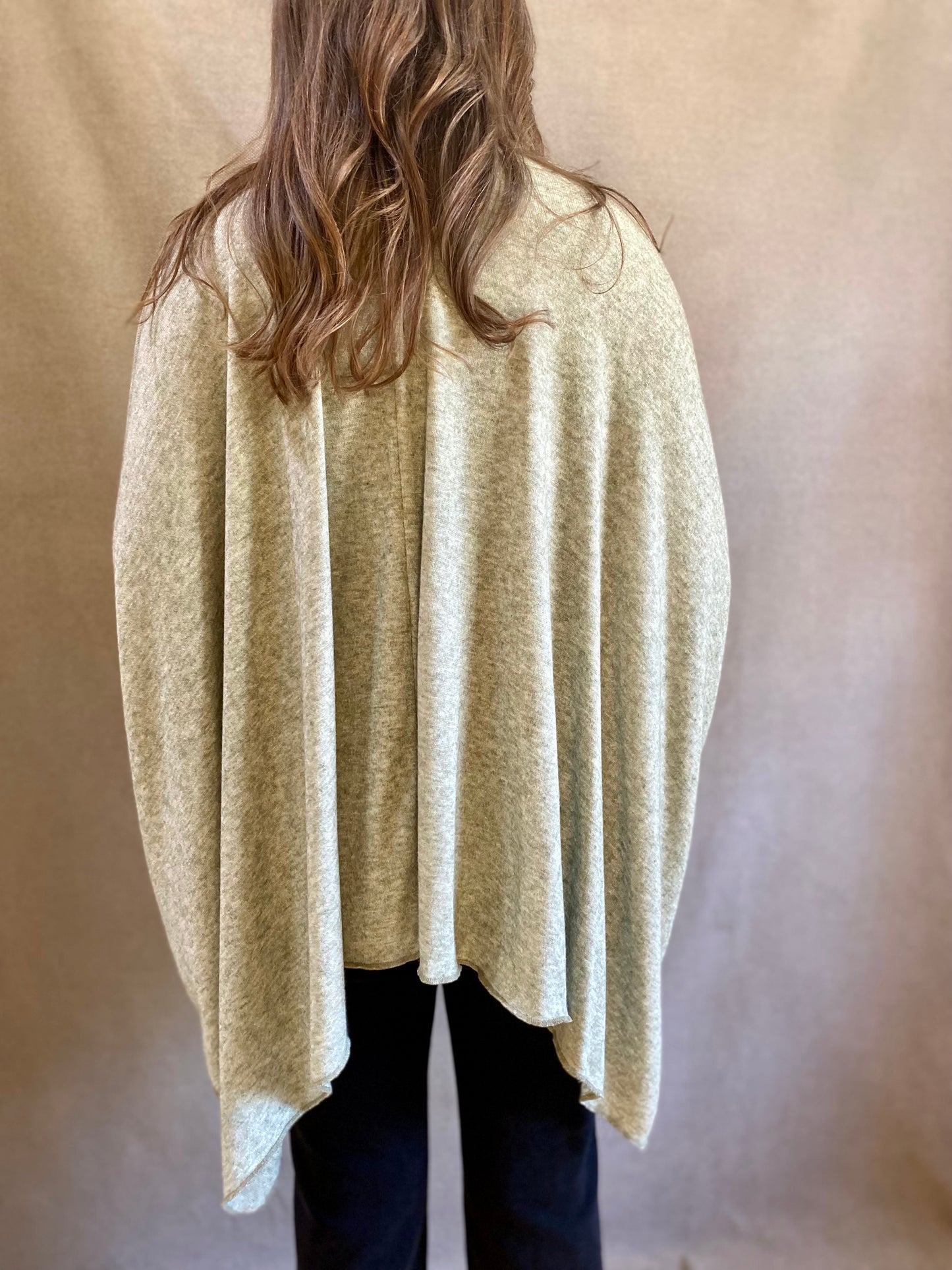 Meadow Knit Wrap in Sage