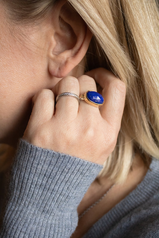 Oval Lapis Ring