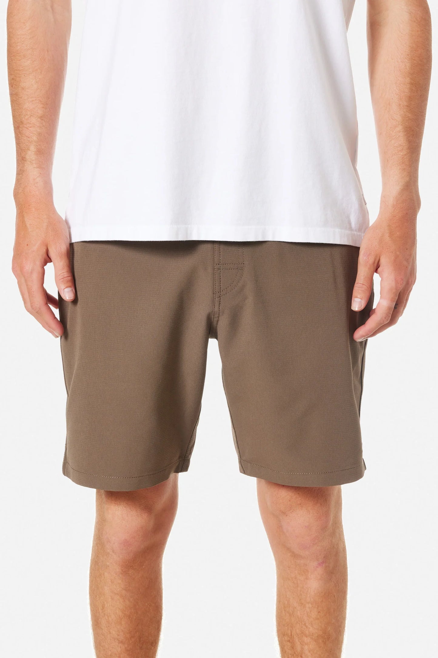 Wanderer Short in Gravel | Katin