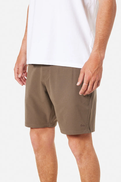 Wanderer Short in Gravel | Katin