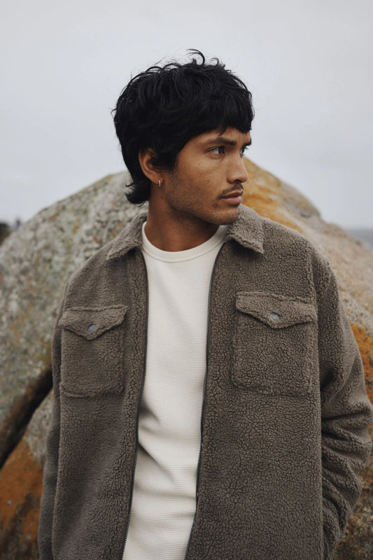 Anderson Sherpa Jacket in Shadow | Katin