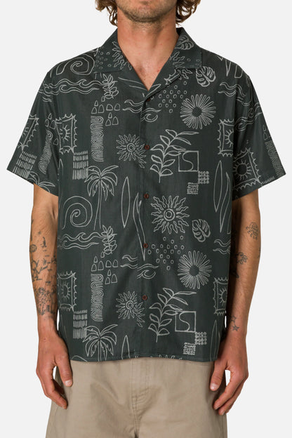 Habitat Shirt in Black Wash | Katin