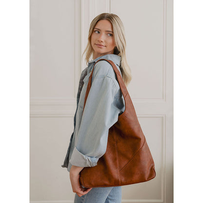Neve Hobo Bag in Saddle