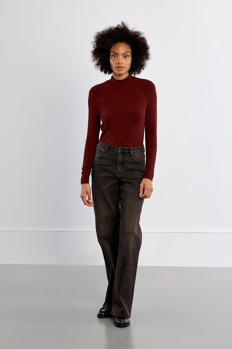 Mock Neck Sweater in Dark Red