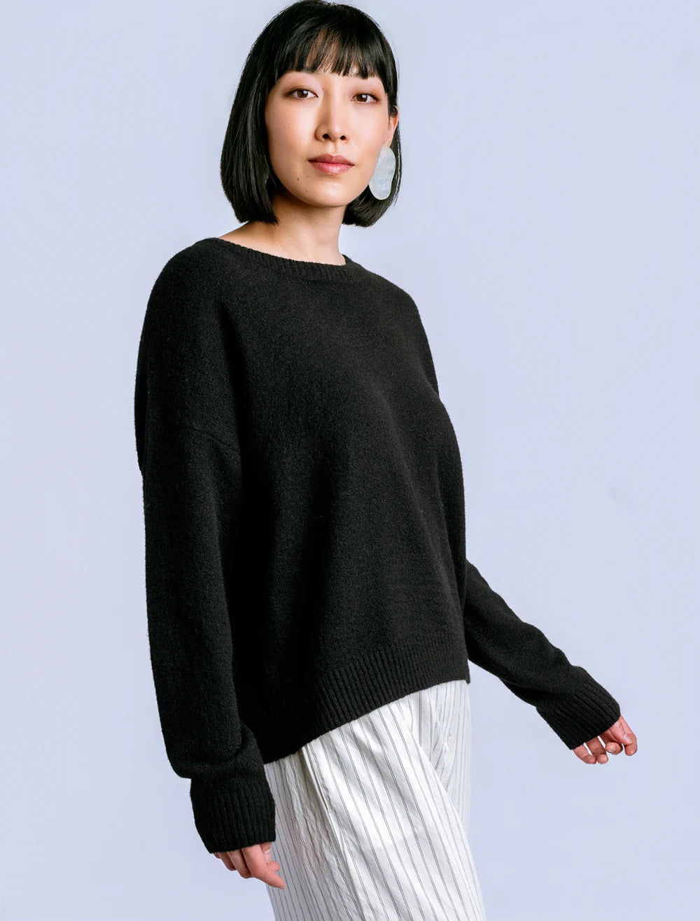 Jacky Crew Sweater in Black | Kerisma