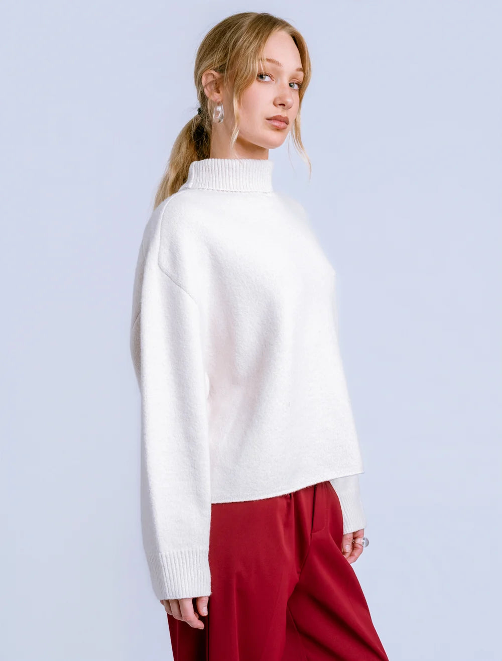 Echo Turtleneck in White Lotus | Kerisma