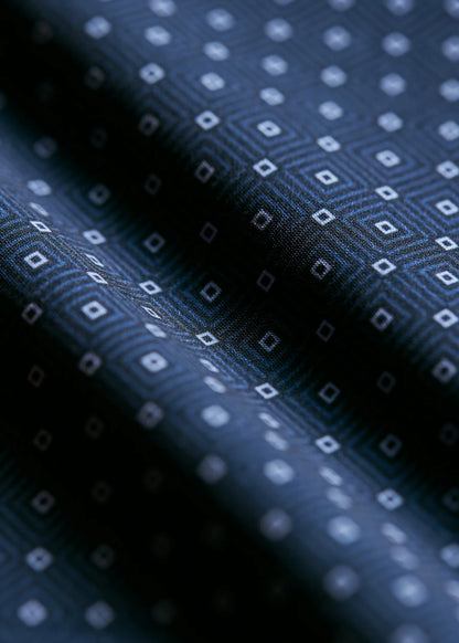 Monroe Shirt in Navy Geo | 7Diamonds